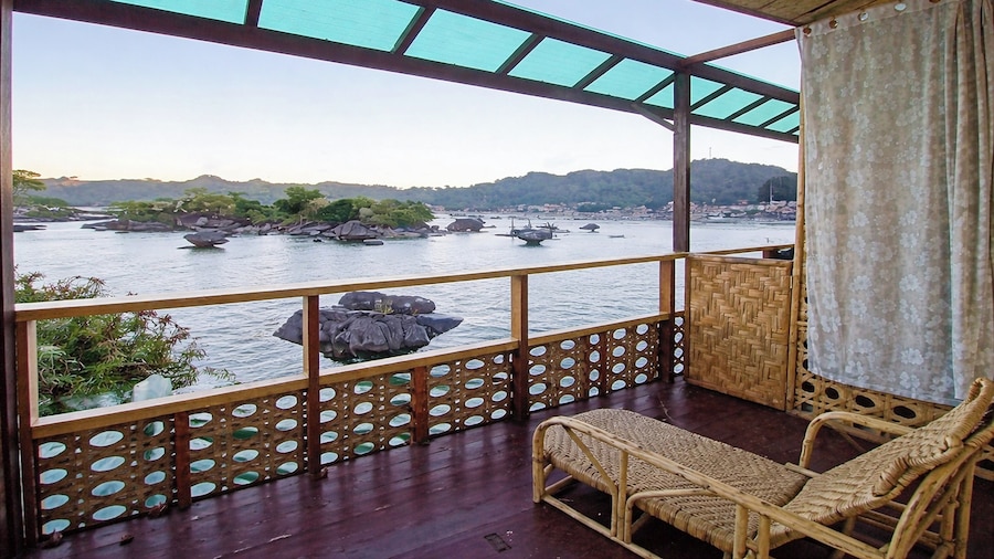 El Gordo'S Seaside Adventure Lodge