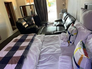 Room - Where Luxury,Tranquility,and Unforgettable Moments Meet in the Heart of RSA (Mokopane)