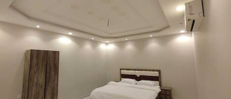 Studio | In-room safe, free WiFi