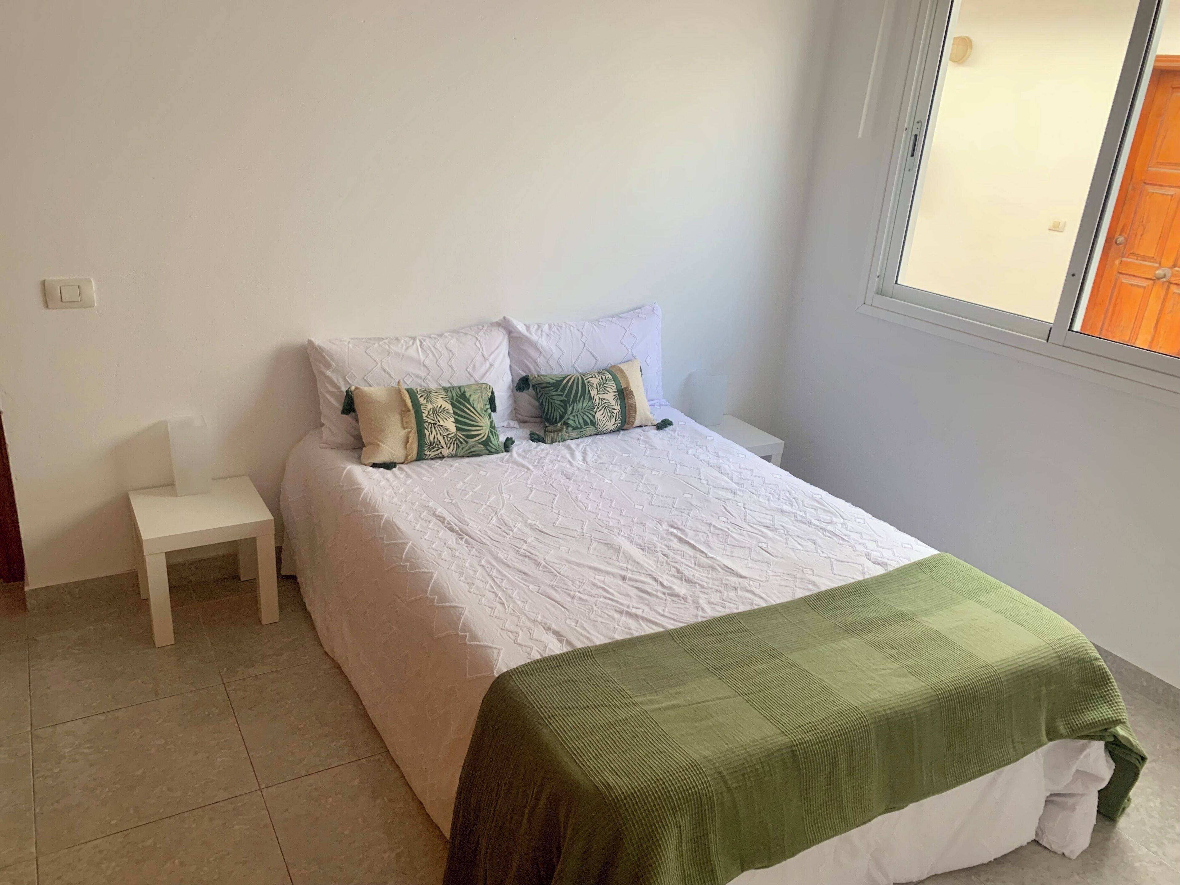 2 Schlafzimmer, Bügeleisen/Bügelbrett, WLAN, Bettwäsche