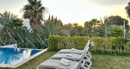 Gold Palms 4 Bedroom Villa