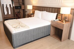 ห้องดับเบิล, วิวสระว่ายน้ำ