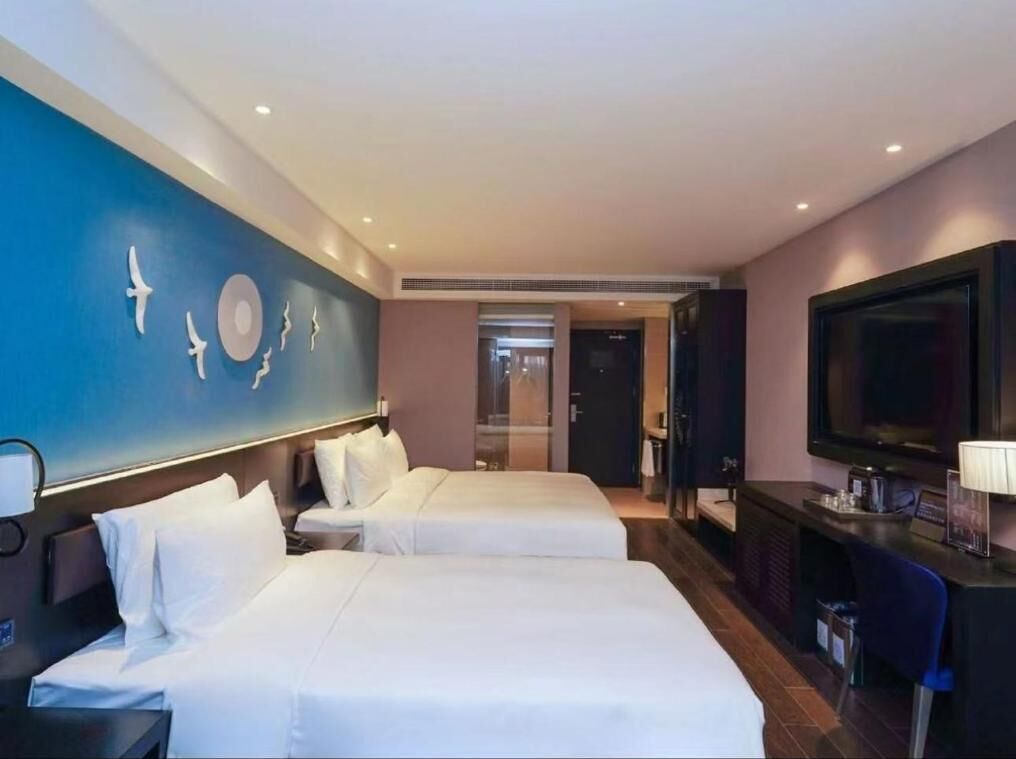 Suíte superluxo, vista para o lago