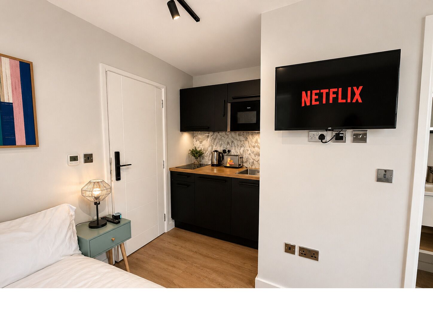 1 bedroom, iron/ironing board, free WiFi