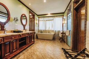 Bathroom - Sawela Capella Lodge (gilgil)