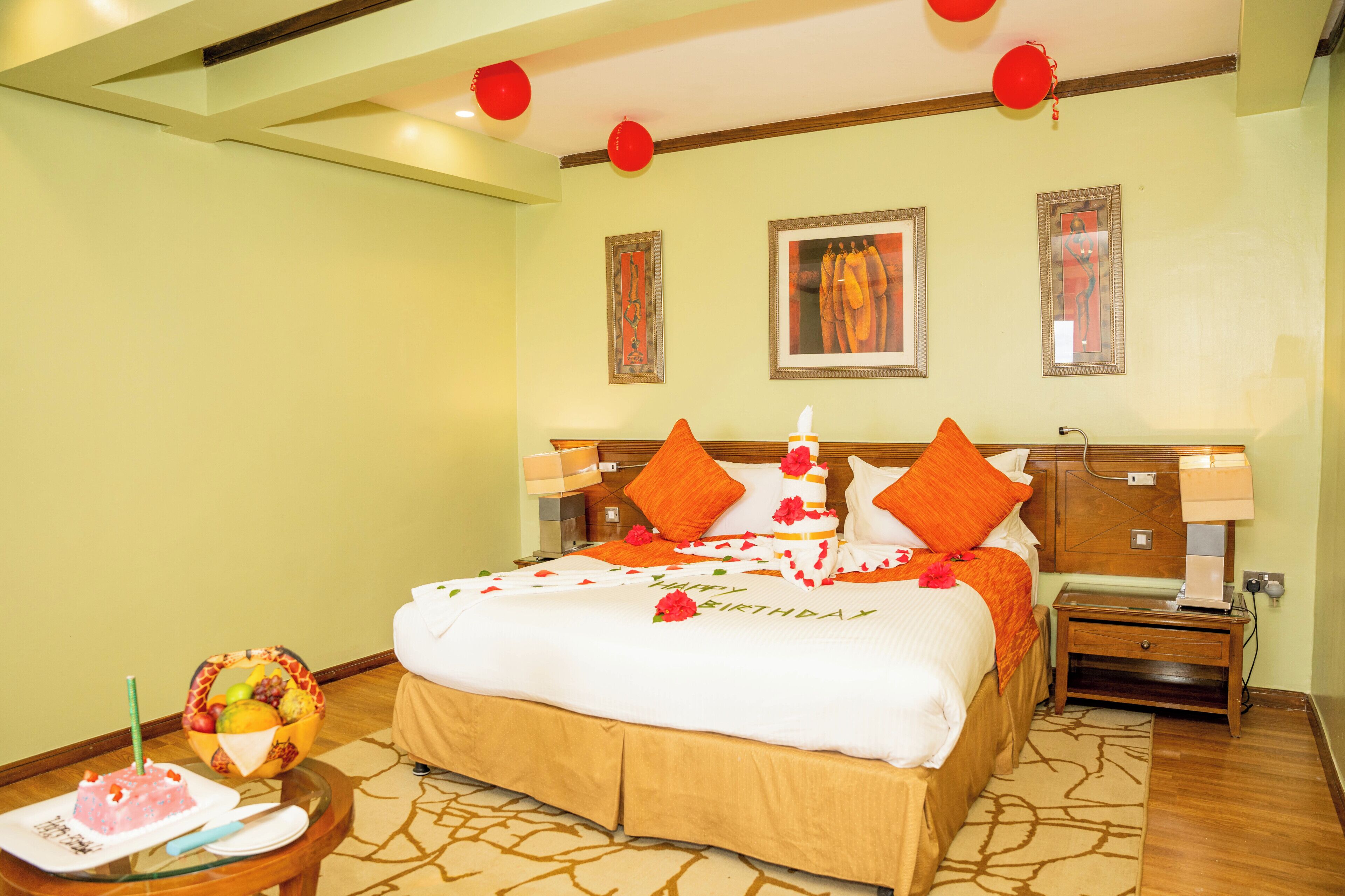 Deluxe Twin Room, Lake View | Premium bedding, pillowtop beds, minibar, in-room safe