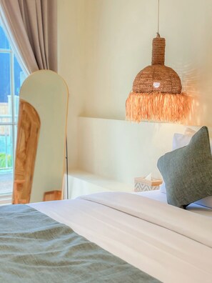 Exclusive Villa, Balcony, Pool View | Free WiFi, bed sheets - Velin Villa (Canggu)