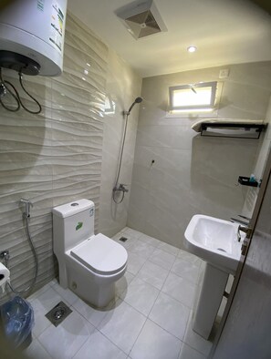 Apartemen | Kamar mandi