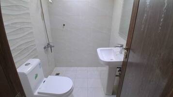 Apartment | Bathroom
