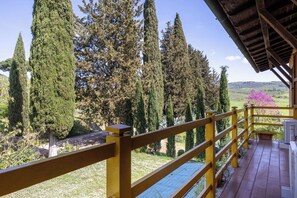 Property grounds - Civico108 Vacation Home, Pool, Castellina in Chianti (Castellina In Chianti)