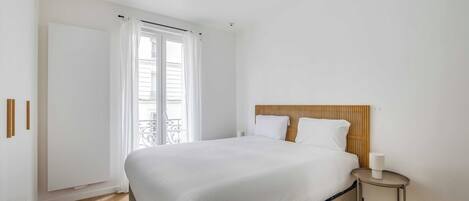 Desk, iron/ironing board, free WiFi, bed sheets