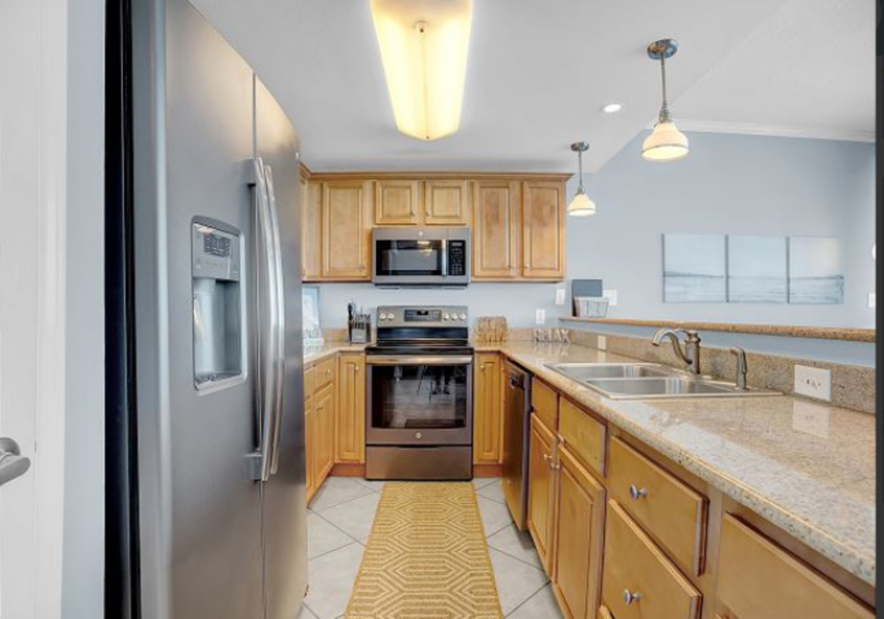 Exclusive Condo, 2 Bedrooms, Balcony, Beach View | Private kitchen | Coffee/tea maker, fridge, microwave, oven