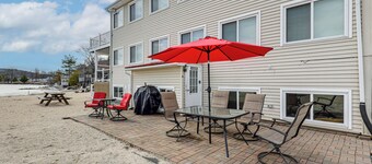 Beachfront Bliss on Newfound Lake! Bristol Condo