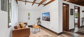 Game Day Cabin Retreat Near KC Sleeps Easy 1BR