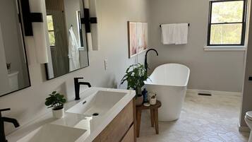 Hair dryer, towels
