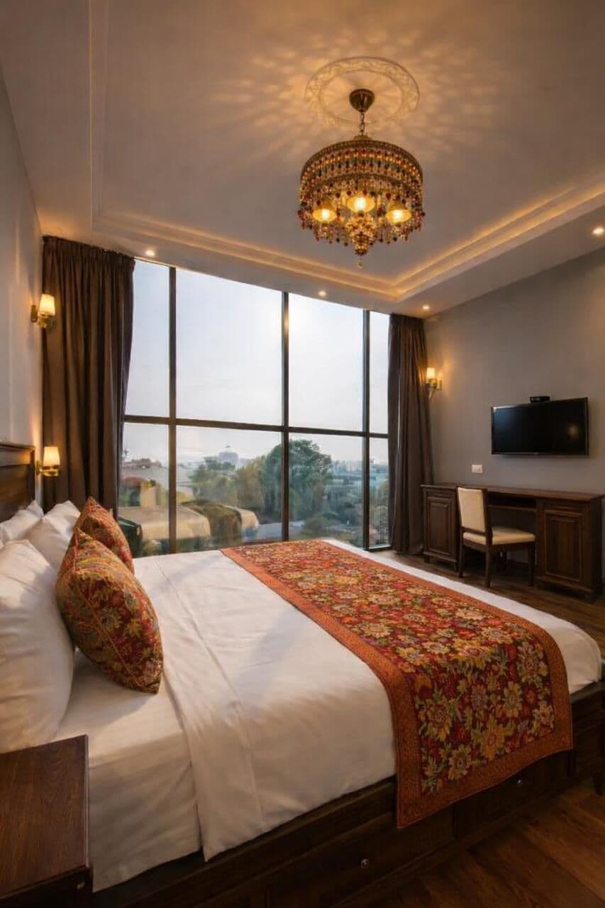 Chambre Double Supérieure, vue ville | Bureau, Wi-Fi gratuit