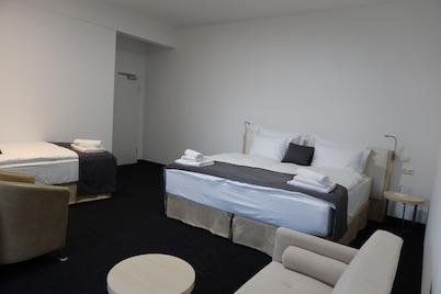 nurHotel