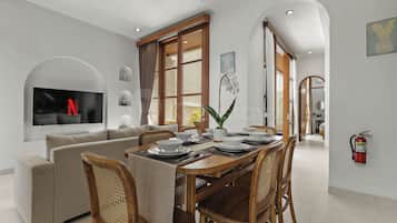 Villa, 3 habitaciones, vistas a la piscina | Comedor