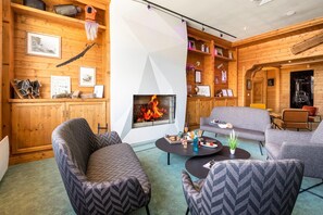 Interior - Mountain-Ready Apartment for 6 (La Plagne-Tarentaise)