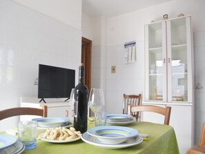 Huis, 2 slaapkamers, balkon | Dineerruimte