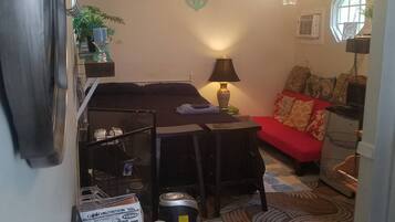 House, 1 Bedroom | Interior