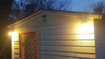 House, 1 Bedroom | Exterior detail