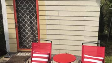 House, 1 Bedroom | Terrace/patio