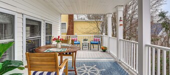 Walk to Gloucester Harbor & Dtwn: Coastal Studio