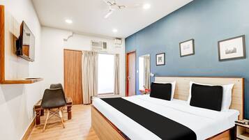 Desk, bed sheets