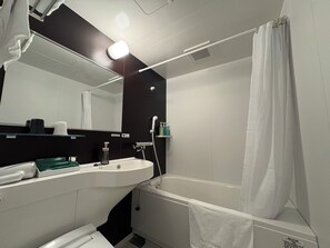 Combined shower/bathtub, free toiletries, hair dryer, slippers - HOTEL ROUTE-INN Asahi  -ChibaKujukuri - (Asahi)