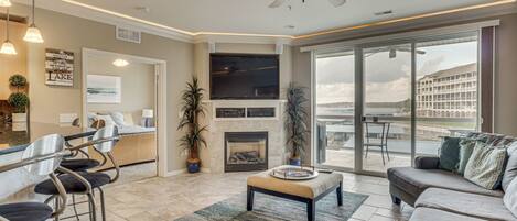 TV, fireplace, stereo