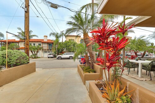Shop, Dine, Walk to Ocean! San Clemente Retreat