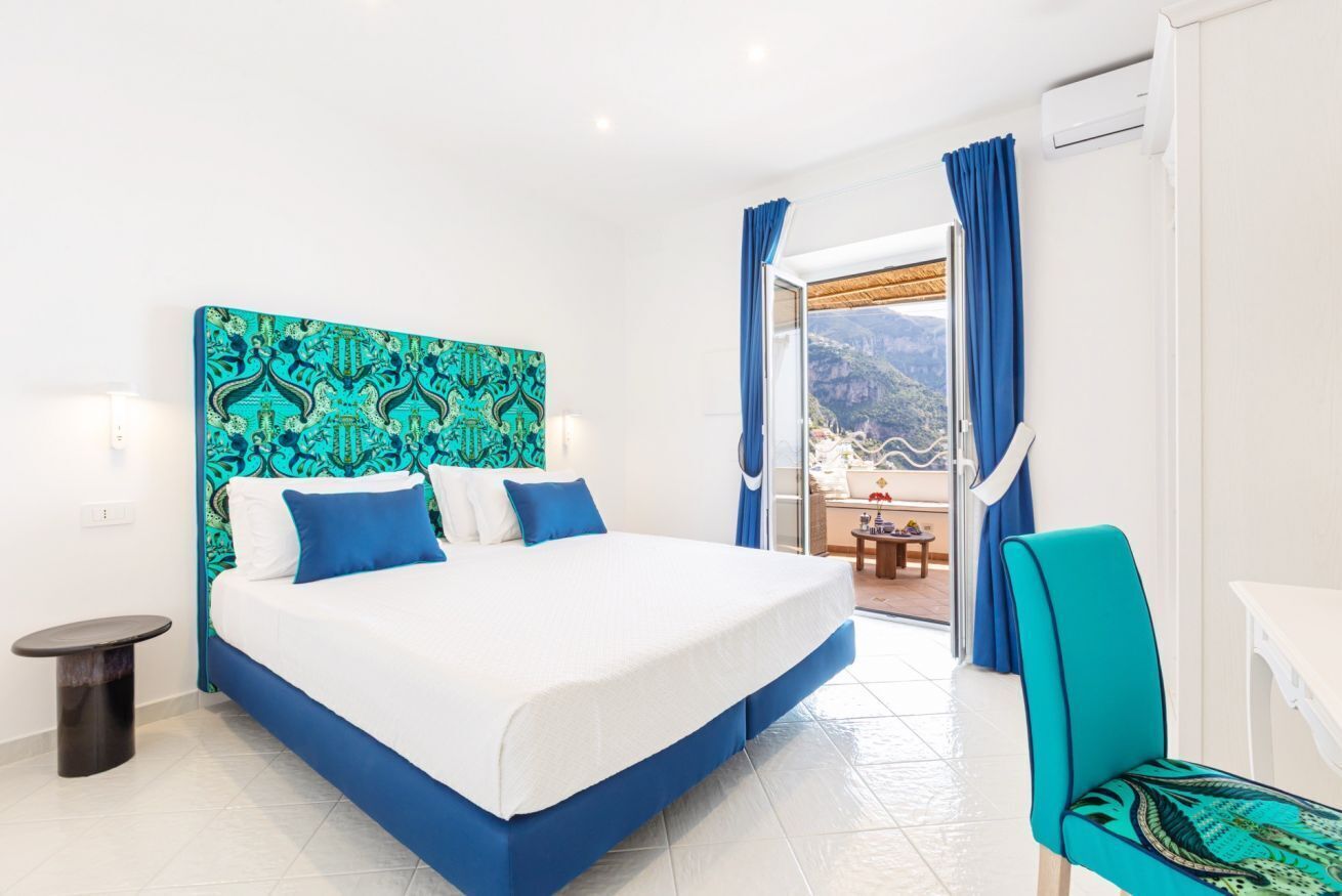 1 Schlafzimmer, Schreibtisch, Bügeleisen/Bügelbrett, Reisekinderbett