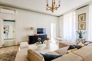 House - Casa Nara in Lucca With 3 Bedrooms and 2 Bathrooms (Lucca)