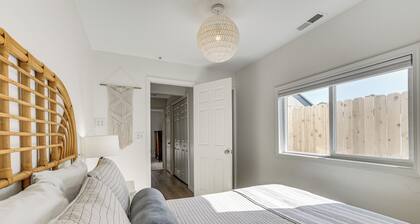 Walkable 3-Unit Escape Near Elk Lake & Bay Access!