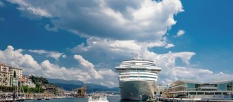 [Strategic Center Location] Train • Cruise & Beach