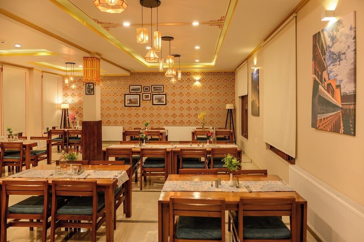 Superior Room | Dining
