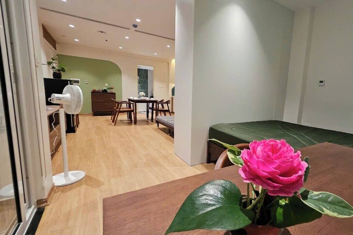 Deluxe Suite, Courtyard View | Desk, laptop workspace, free WiFi