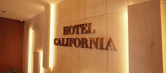 HOTEL CALIFORNIA