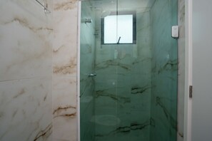 Comfort Apartment, City View | Bathroom - Flat Praça do Parnamirim by Easy Home (Recife)