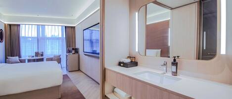 Panoramic Double Room, City View