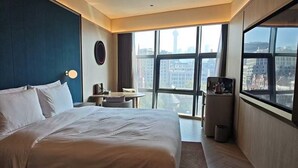 Panoramic Double Room, City View | Gebar bulu kapas, bar mini percuma, Wi-fi percuma, cadar katil 