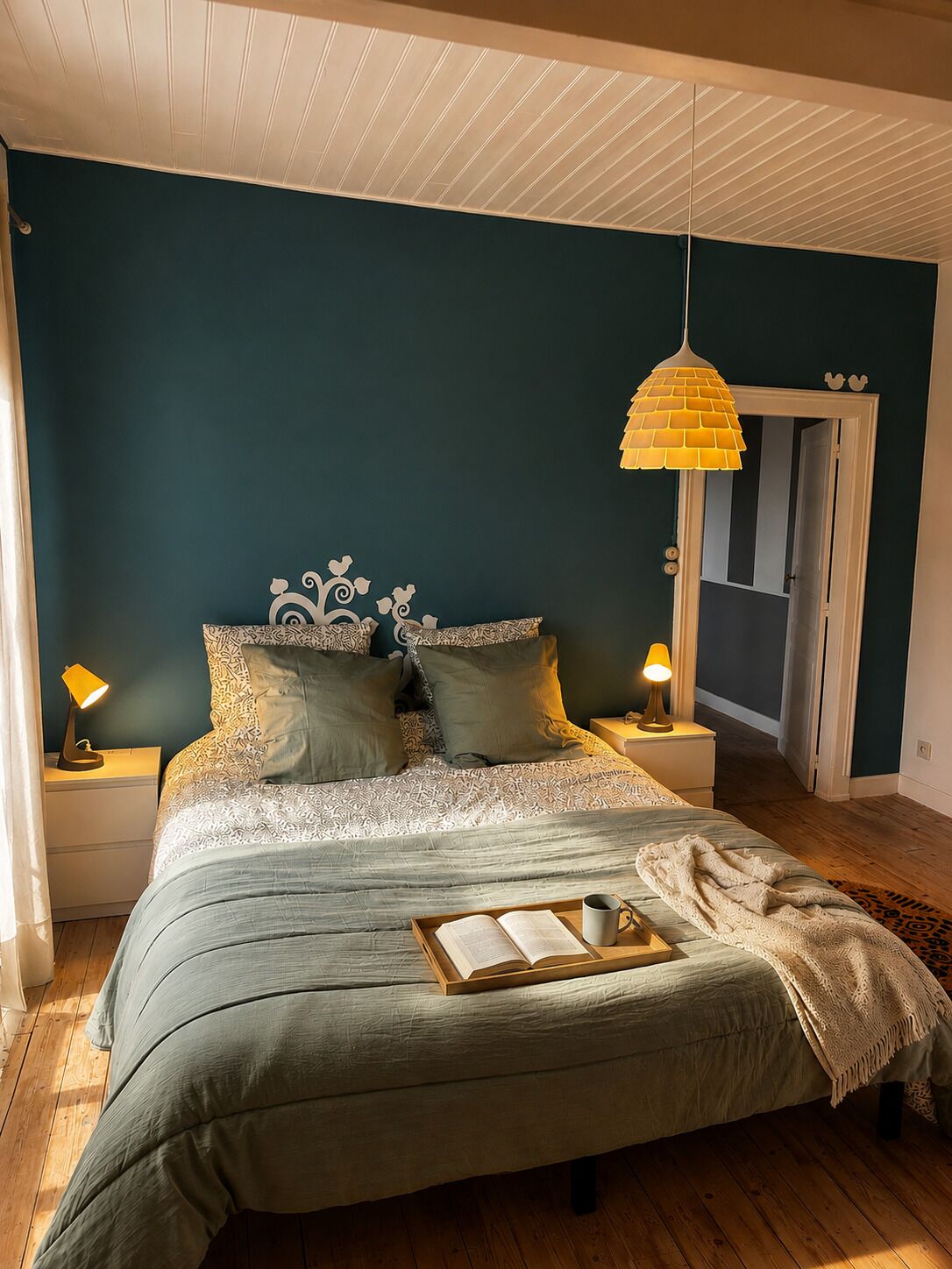 2 Schlafzimmer, Schreibtisch, Bügeleisen/Bügelbrett, Reisekinderbett
