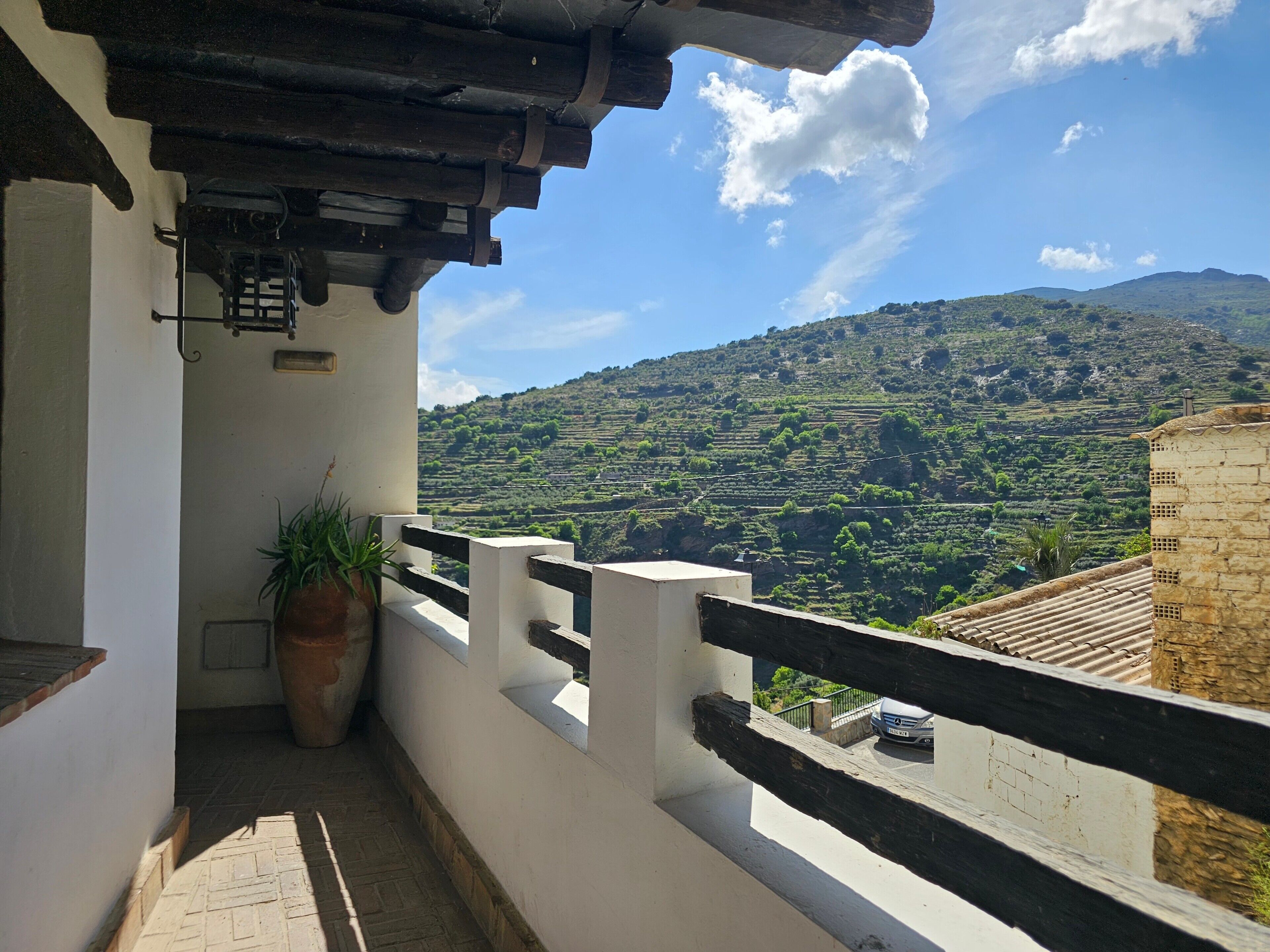 Apartment 'Your Ohanes Retreat' with Mountain Views, Balcony and Wi-Fi