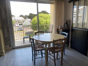 Dining - Apartment close to Quiberon's long beach and Thalasso spa (Quiberon)