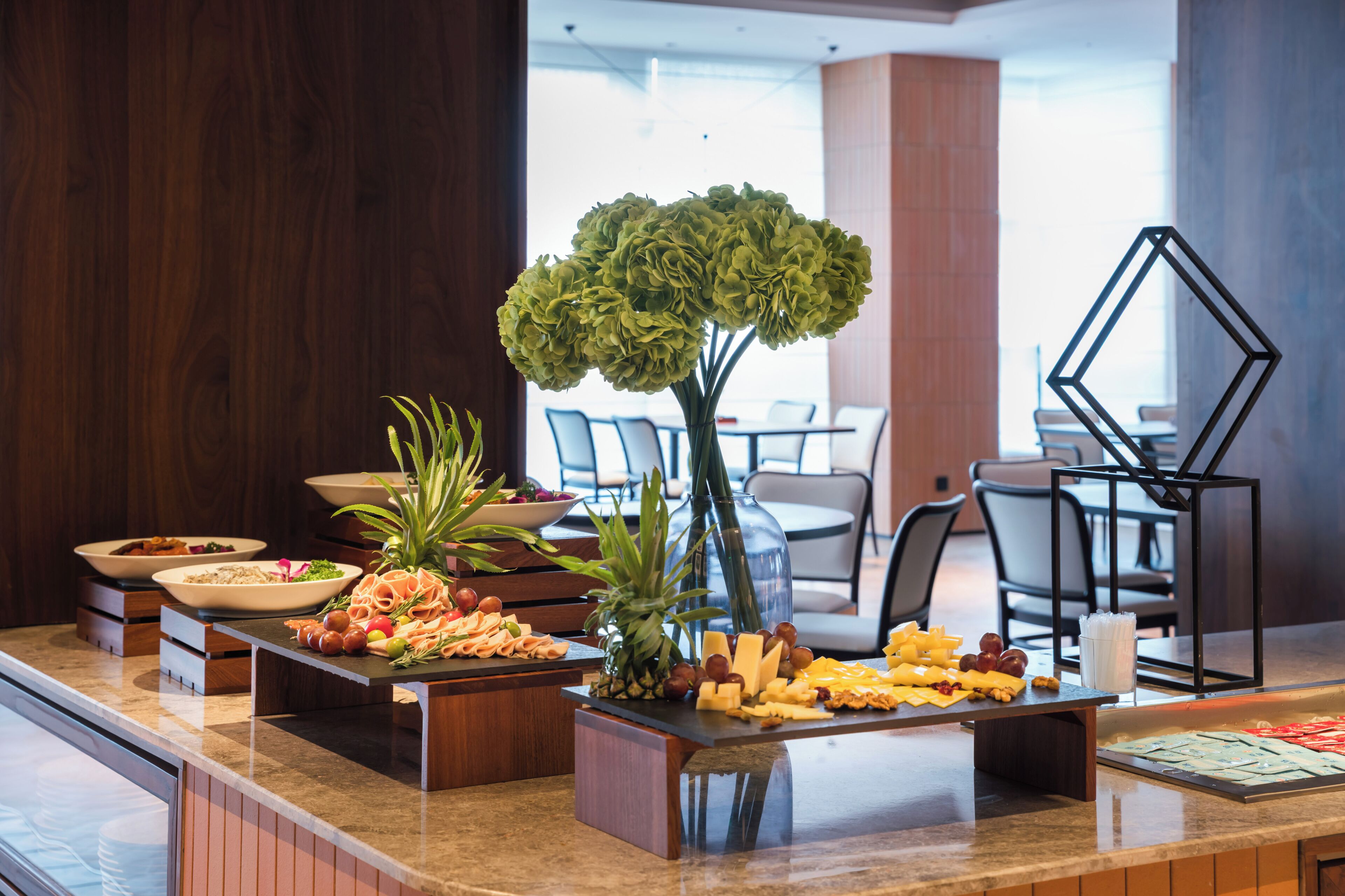 Daily buffet breakfast for a fee