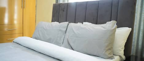 3 chambres, fer et planche Ă repasser, accĂšs Internet, draps fournis