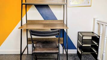Townhome, 2 Bedrooms, Non Smoking, Kitchen | Interior