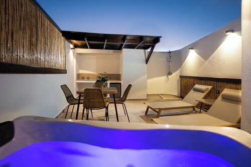 Orama Suite in Archaggelos