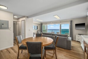 Dining - 1BR Oceanfront w/ kitchen and amazing views - Po'ipū Shores 203B (POIPU, KAUAI)
